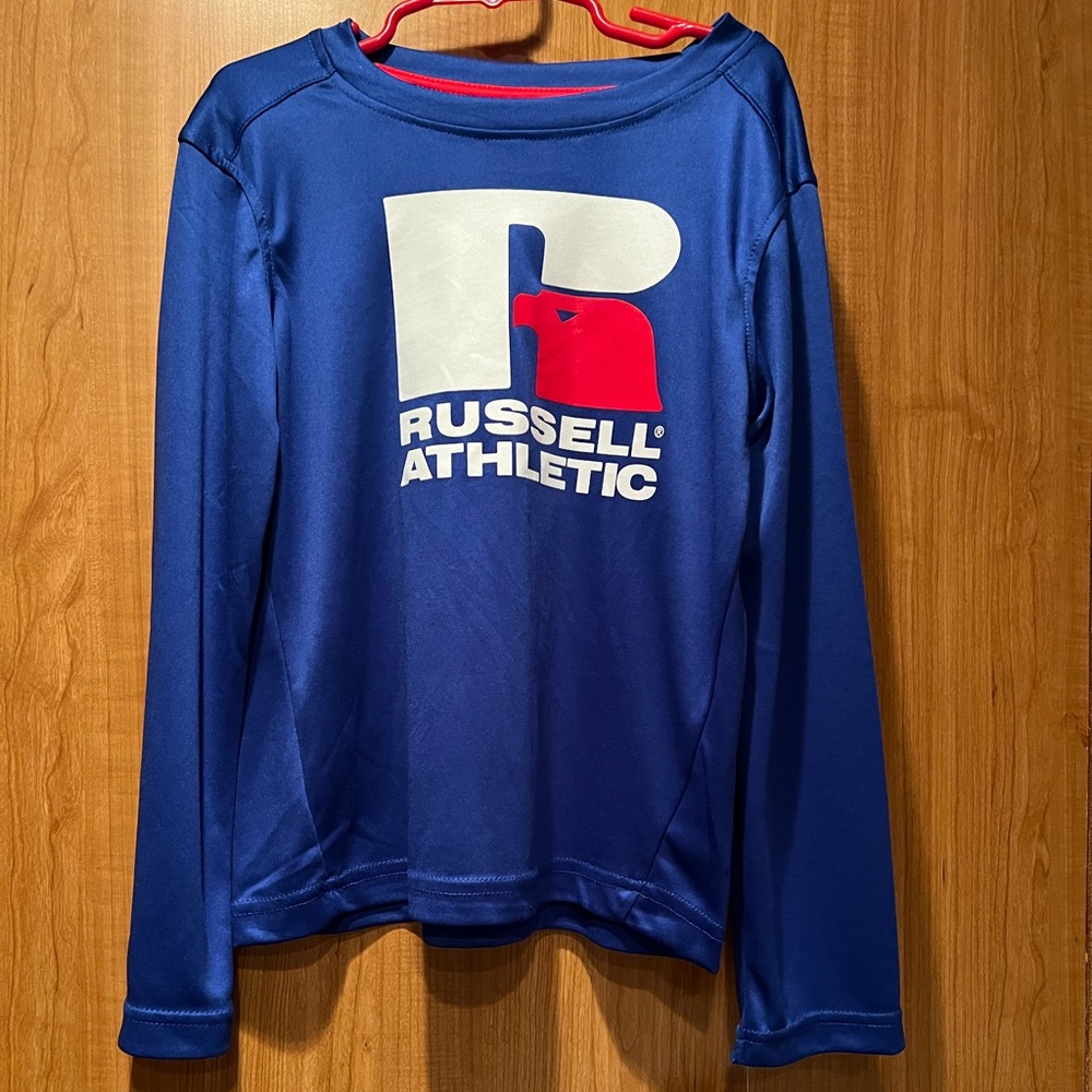 Russell Athletic boys shirt size 5/6.